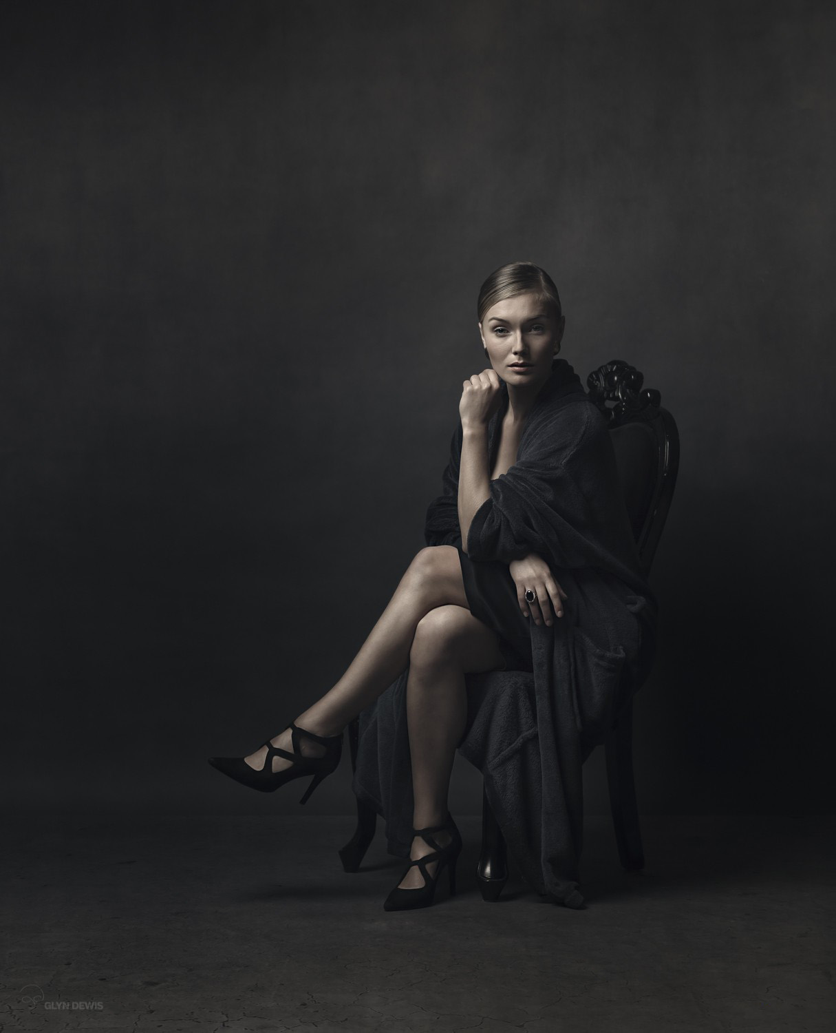 图片[2]-Glyn Dewis – 电影封面人像摄影和修饰完整流程附素材-中英字幕-美夕摄影资源