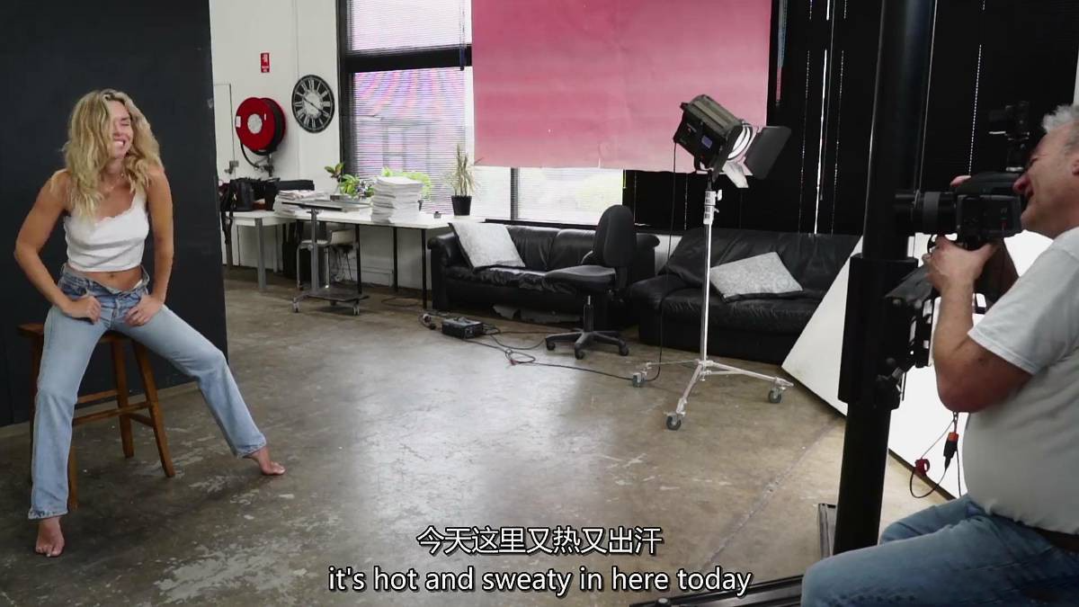 图片[2]-摄影师 Peter Coulson与模特Bonnee私房摄影摆姿势教程-中英字幕-美夕摄影资源