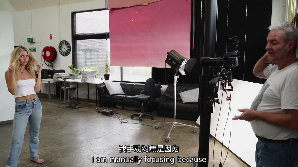 图片[8]-摄影师 Peter Coulson与模特Bonnee私房摄影摆姿势教程-中英字幕-美夕摄影资源