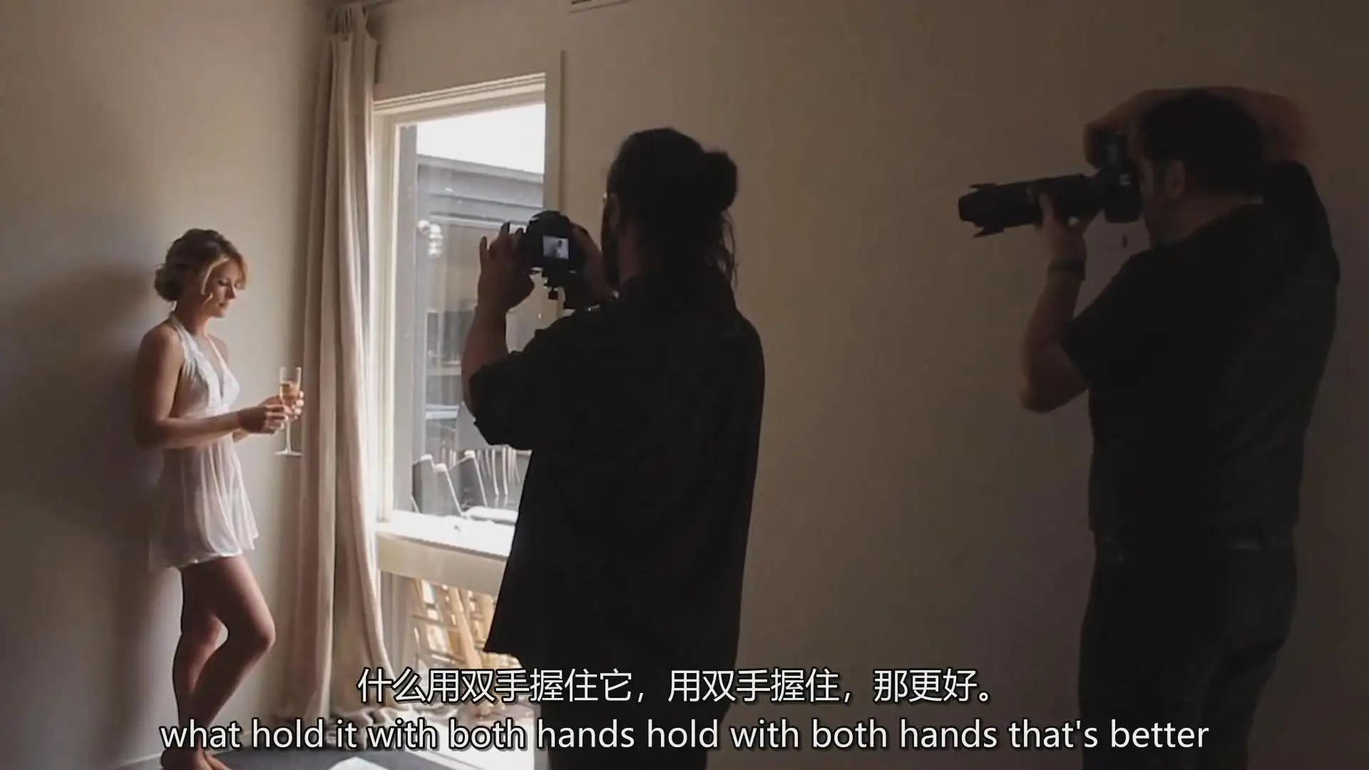 图片[4]-Jerry Ghionis - Sara & Tyson 婚礼现场跟拍教程-独家精翻中英字幕