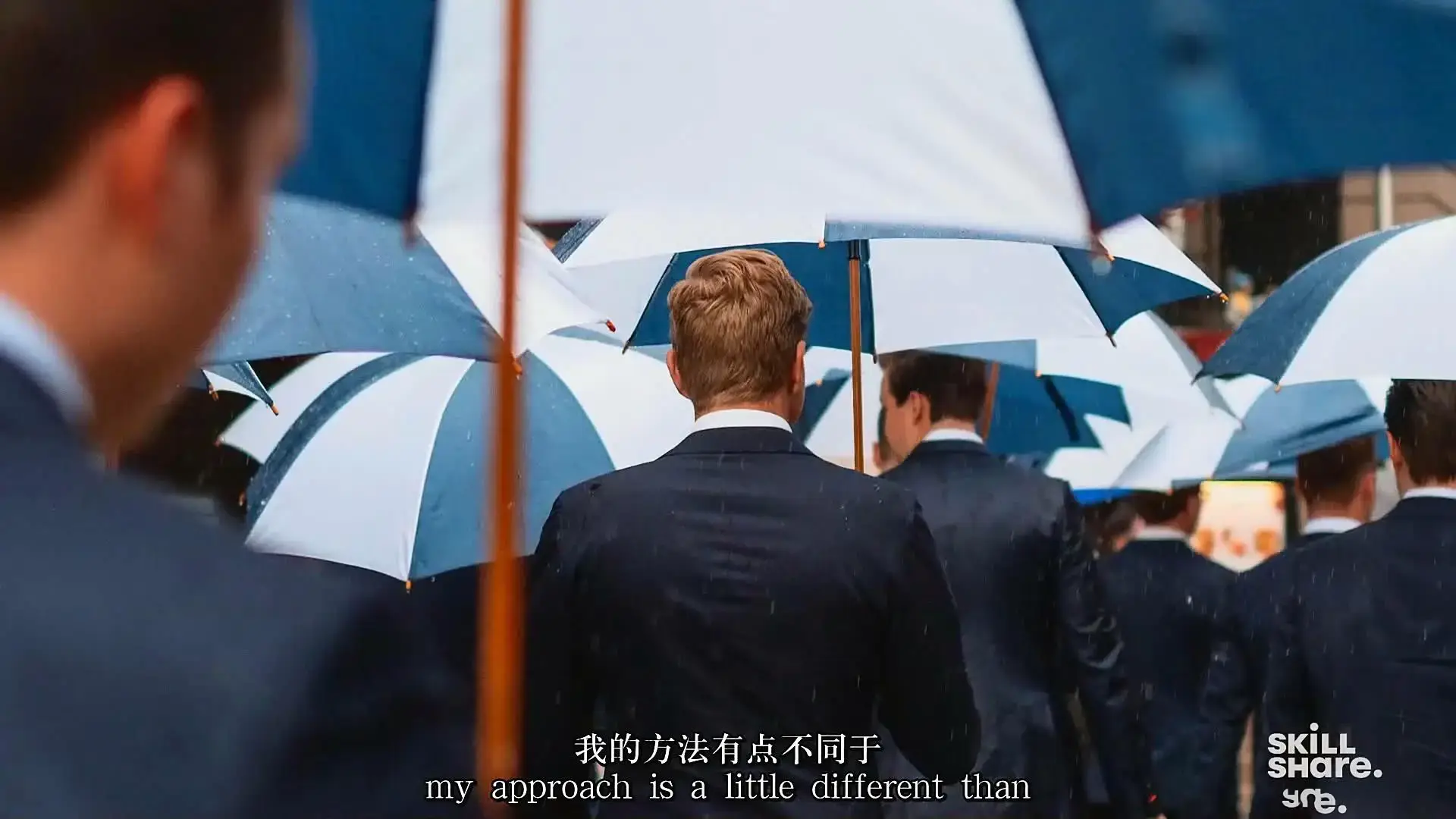 图片[3]-城市街头摄影中的完美构图教程-by_Craig Whitehead-中英字幕-美夕摄影